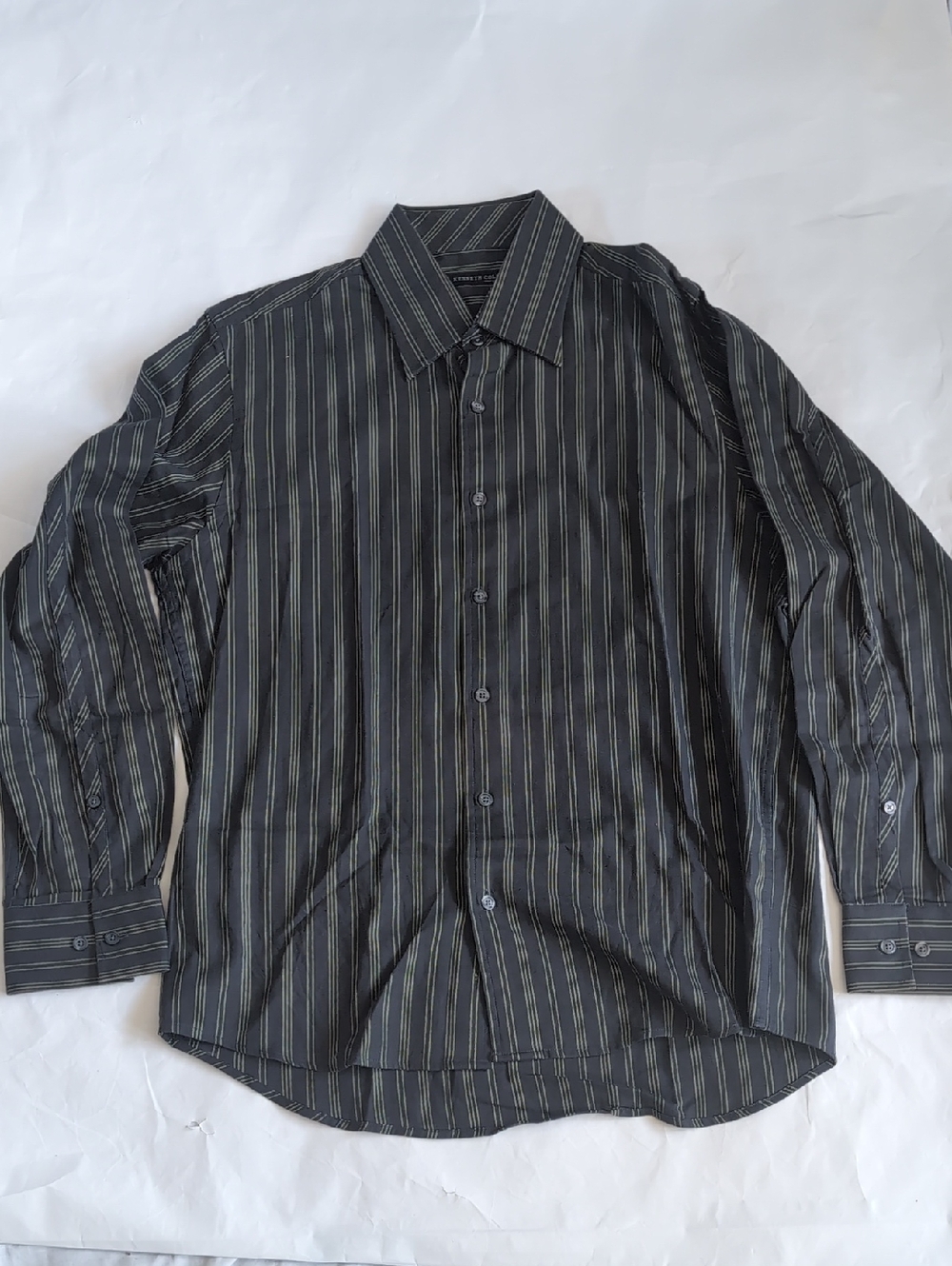 Kenneth Cole Dark Green Cotton Button-Down Shirt with Thin Green Stripes - L